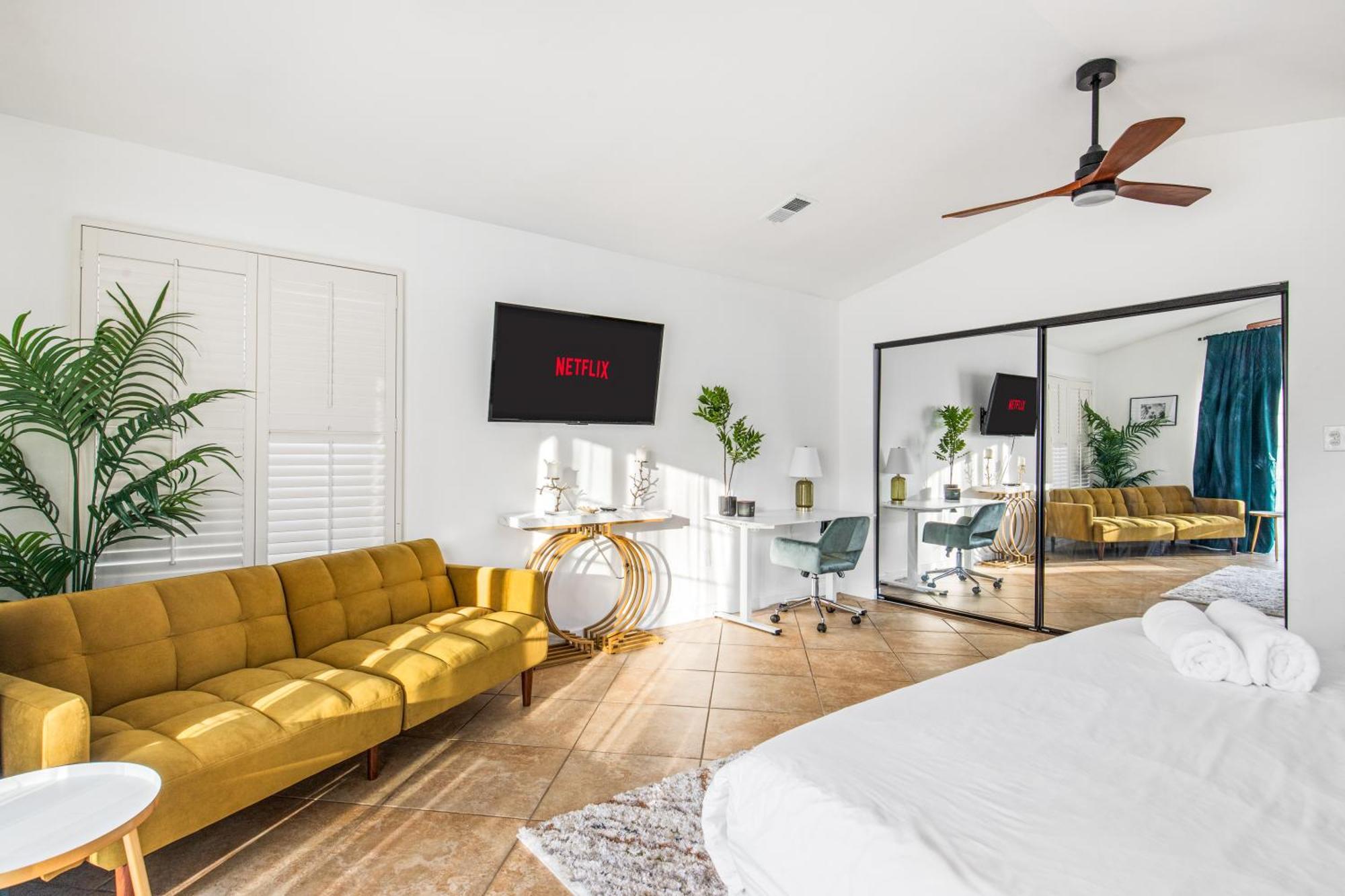 Сasa de vacaciones Modern Oasis With Pool & Jacuzzi Near Universal